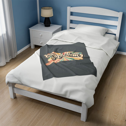 Connecticut Groovy Velveteen Plush Blanket