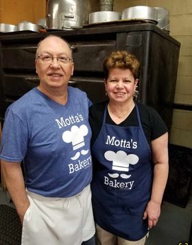 Motta's Apron 28" short